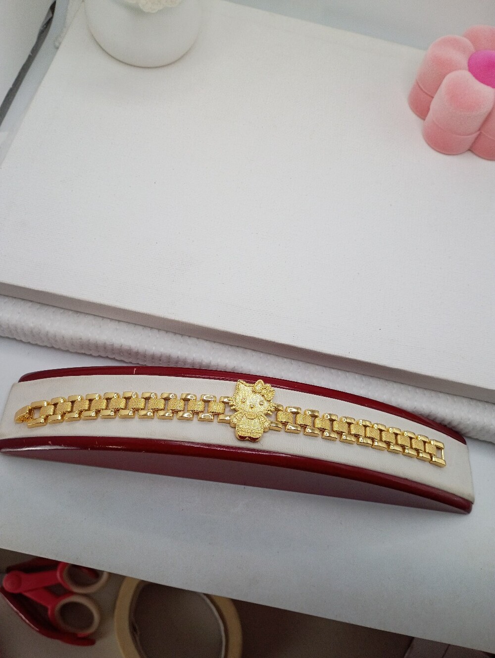 Goldplated Hello Kitty Bracelet
